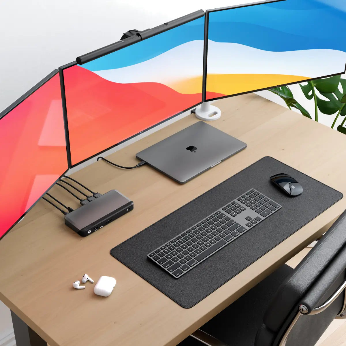 DX3 Triple 4K Display Universal Docking Station - with 100W Power Delivery